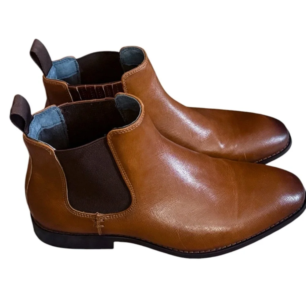 NWOB Men's Steve Madden Bromton Leather Chelsea Boot - Brown Men's Size 7.5